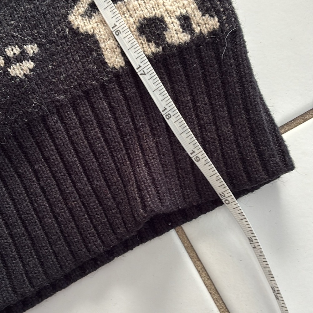 Black Cat Patterned Women's Sweater - Picture 11 of 11